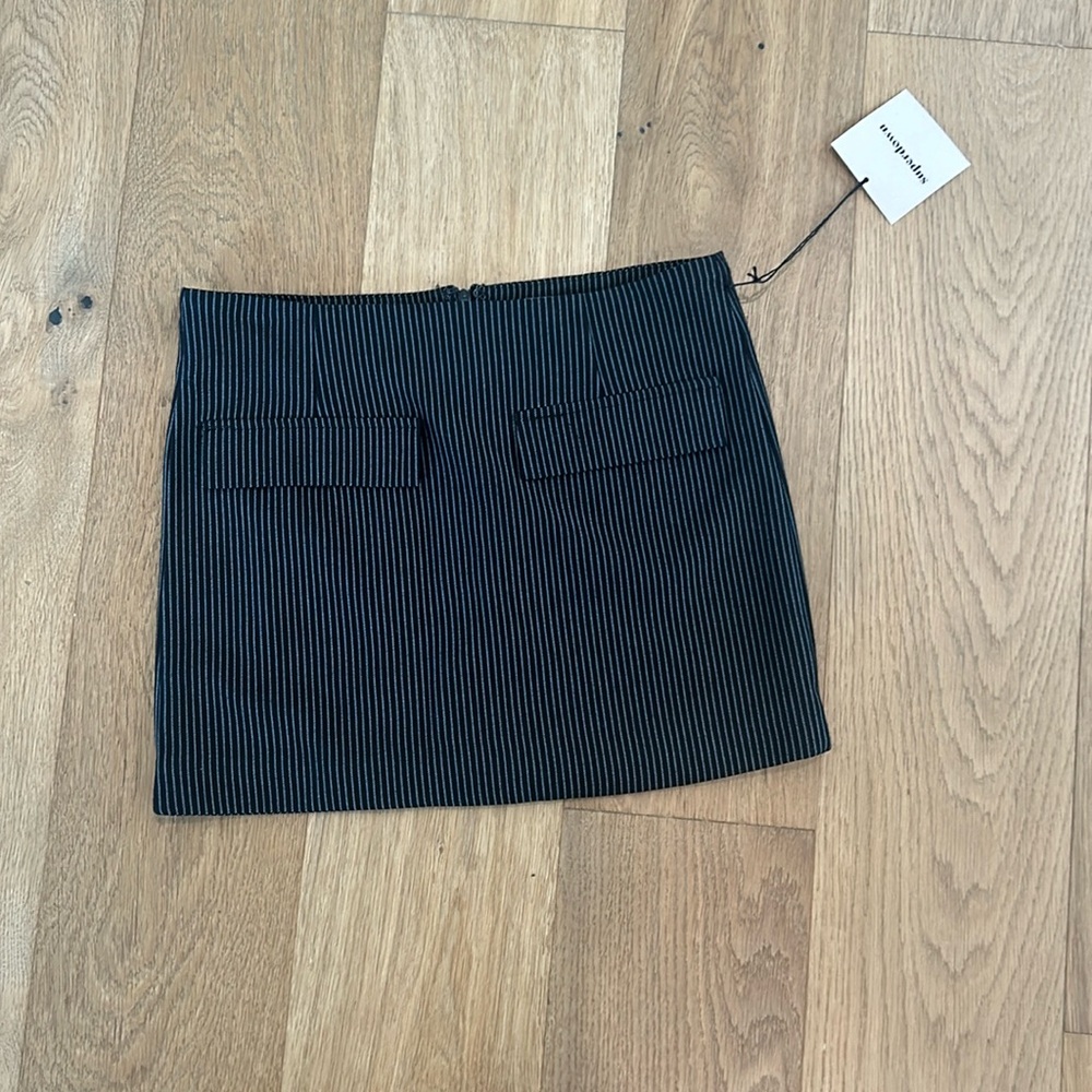 Superdown Rory mini skirt - Picture 2 of 2